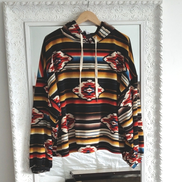 🆕Boho Aztec hoodie sweater - Picture 1 of 9